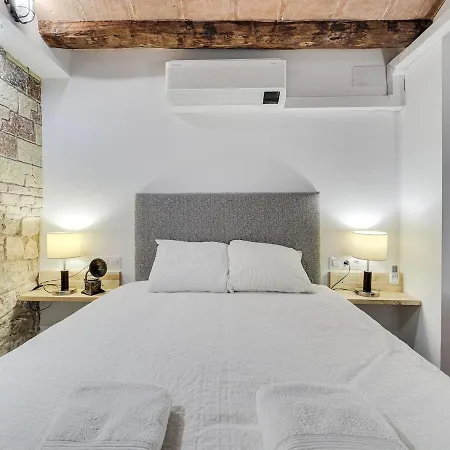 Apartamento Concordia - Beautiful Flat, Spacious, 4 , 2 Bath Barcelona