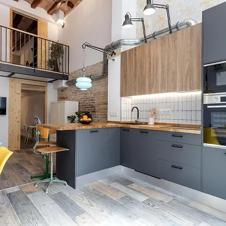 Concordia - Beautiful Flat, Spacious, 4 , 2 Bath Apartamento Barcelona