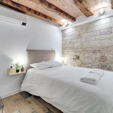 Concordia - Beautiful Flat, Spacious, 4 , 2 Bath Appartement