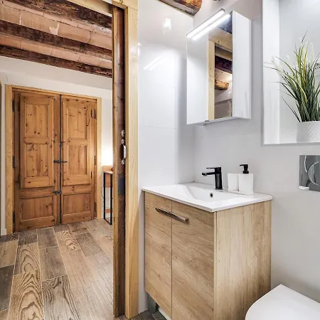 Concordia - Beautiful Flat, Spacious, 4 , 2 Bath Appartement *