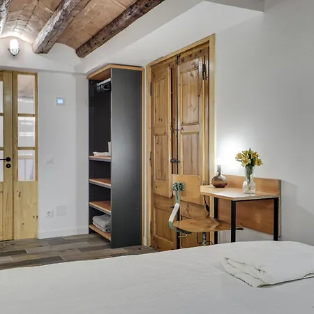 Apartment Concordia - Beautiful Flat, Spacious, 4 , 2 Bath Barcelona