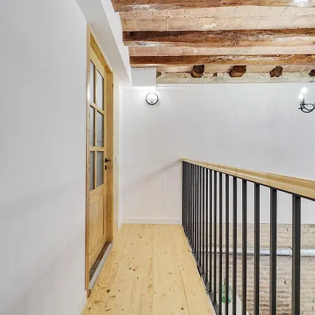 Concordia - Beautiful Flat, Spacious, 4 , 2 Bath Διαμέρισμα *