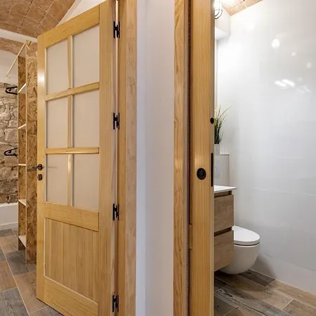 Concordia - Beautiful Flat, Spacious, 4 , 2 Bath Διαμέρισμα *