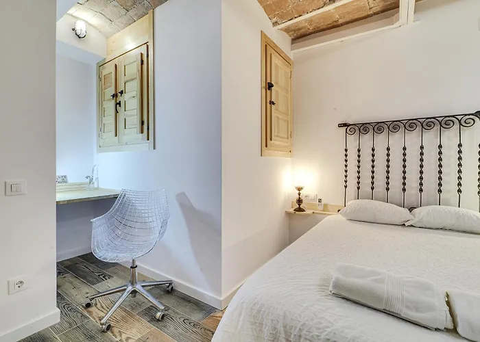 Apartament Concordia - Beautiful Flat, Spacious, 4 , 2 Bath