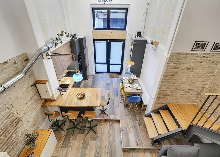 Apartament Concordia - Beautiful Flat, Spacious, 4 , 2 Bath Barcelona