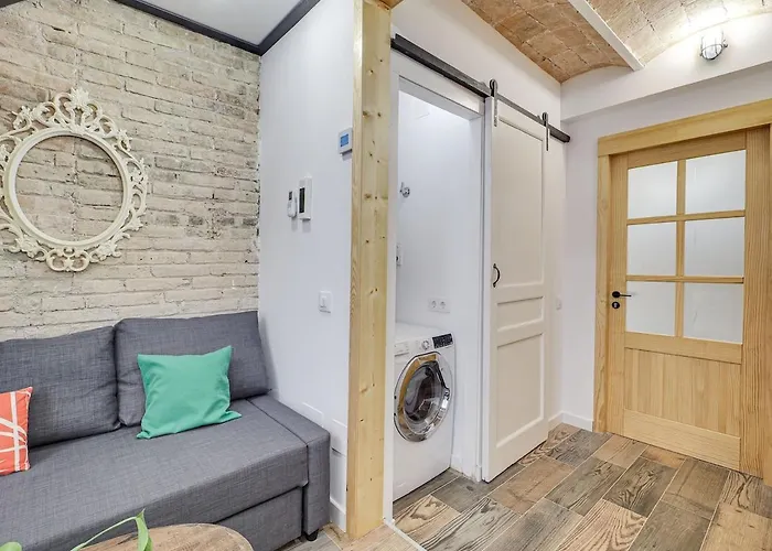 Concordia - Beautiful Flat, Spacious, 4 , 2 Bath Apartament