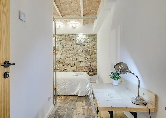Apartament Concordia - Beautiful Flat, Spacious, 4 , 2 Bath Barcelona
