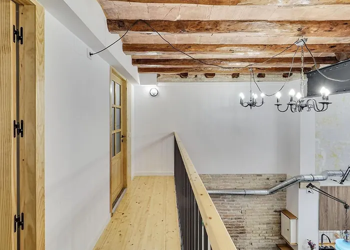 Concordia - Beautiful Flat, Spacious, 4 , 2 Bath Apartament Barcelona