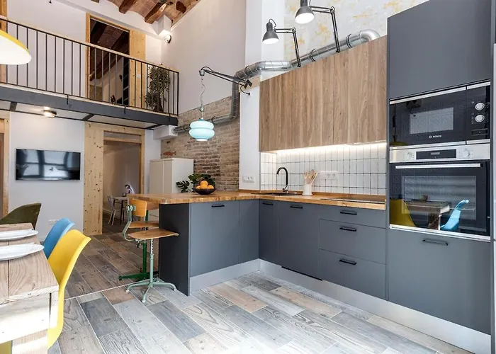 Concordia - Beautiful Flat, Spacious, 4 , 2 Bath Apartament Barcelona