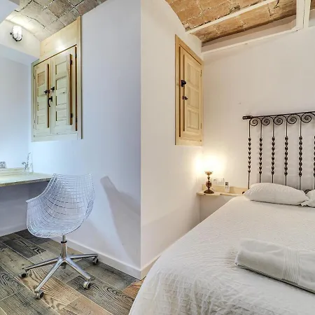 Concordia - Beautiful Flat, Spacious, 4 , 2 Bath Lejlighed *